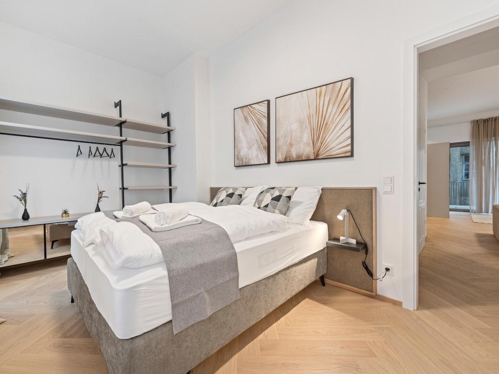 Gt7 Apartments District 9 - Managed By Sky9 Apartments Wenen Buitenkant foto
