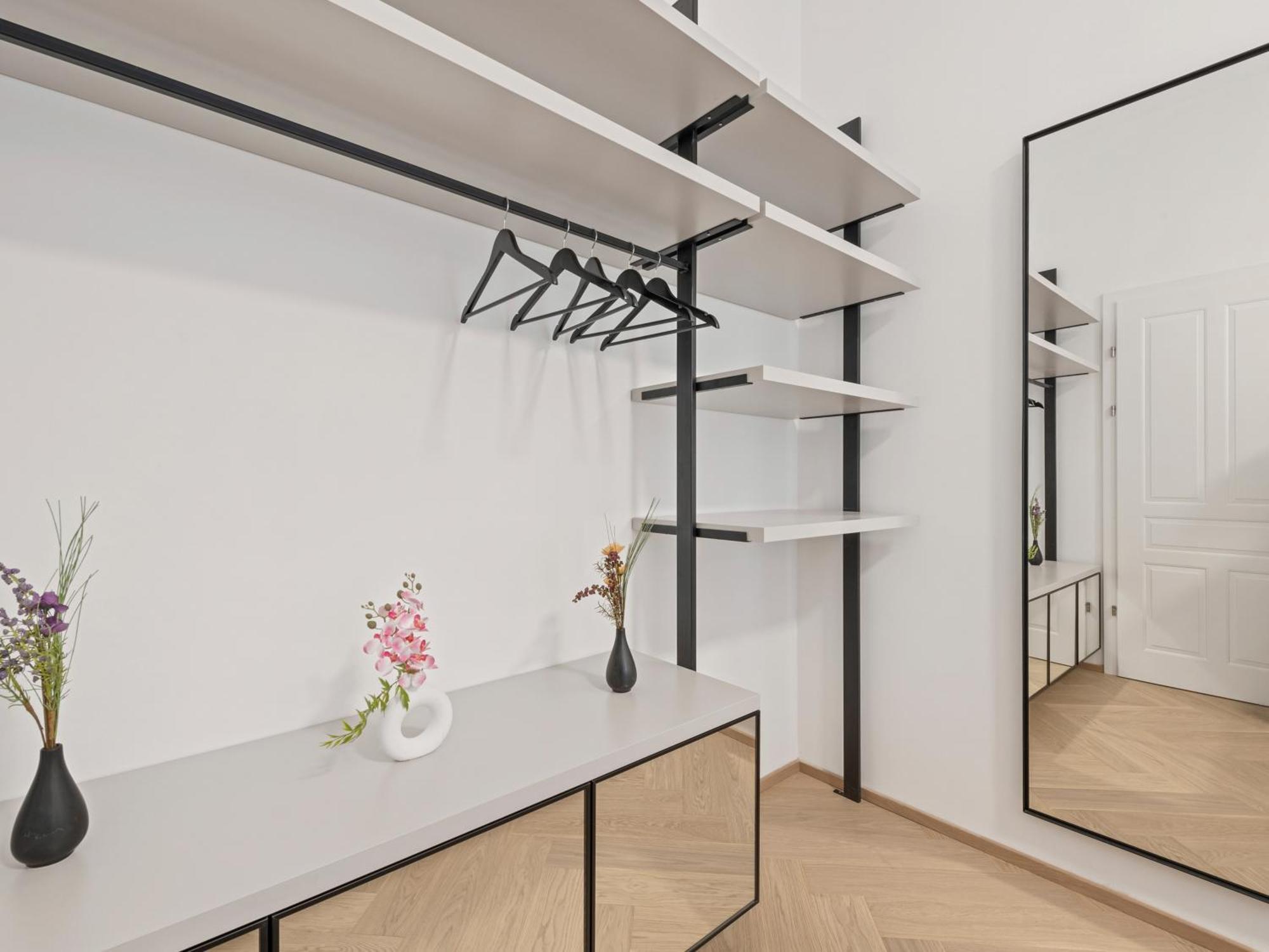 Gt7 Apartments District 9 - Managed By Sky9 Apartments Wenen Buitenkant foto