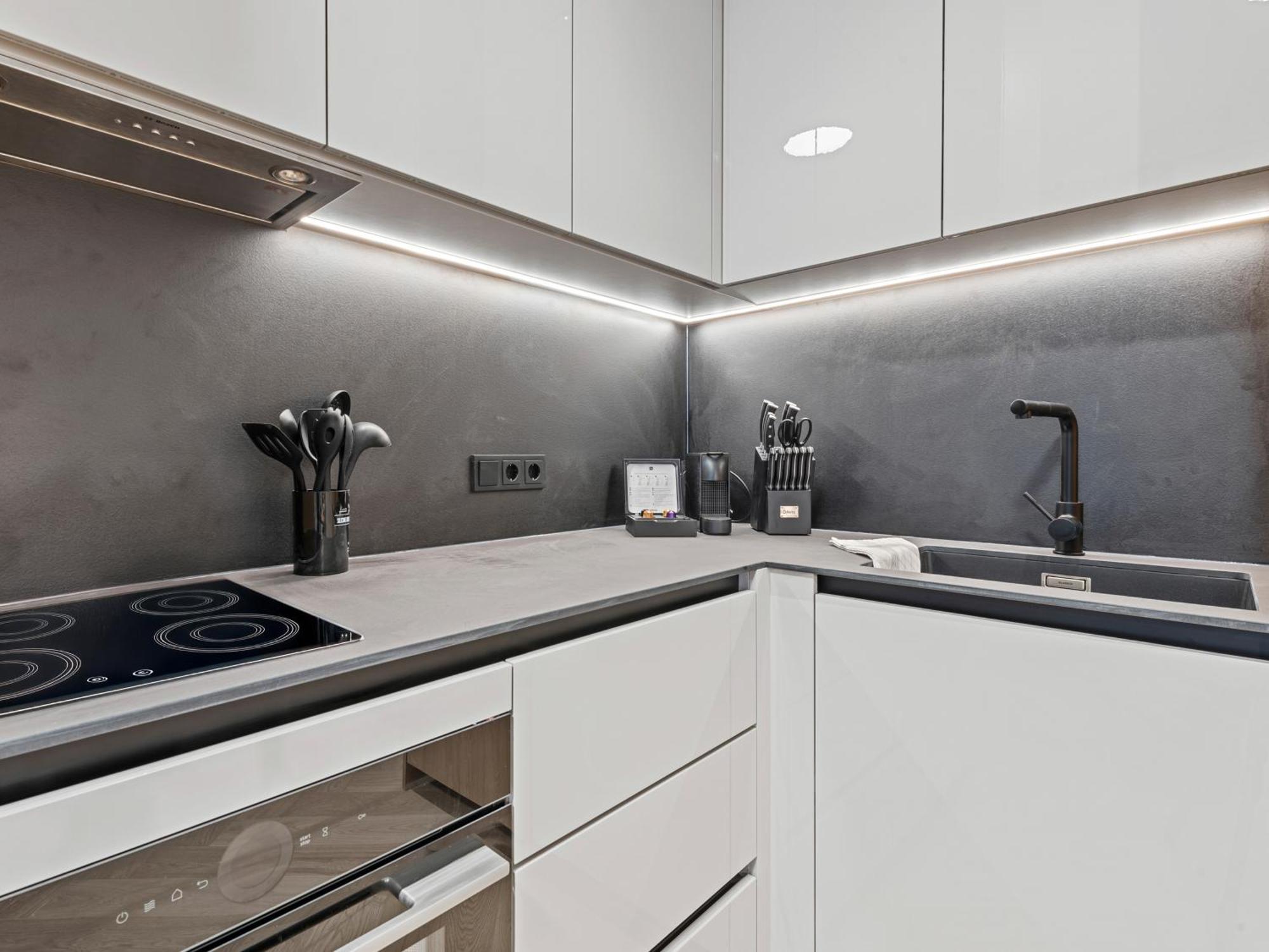 Gt7 Apartments District 9 - Managed By Sky9 Apartments Wenen Buitenkant foto