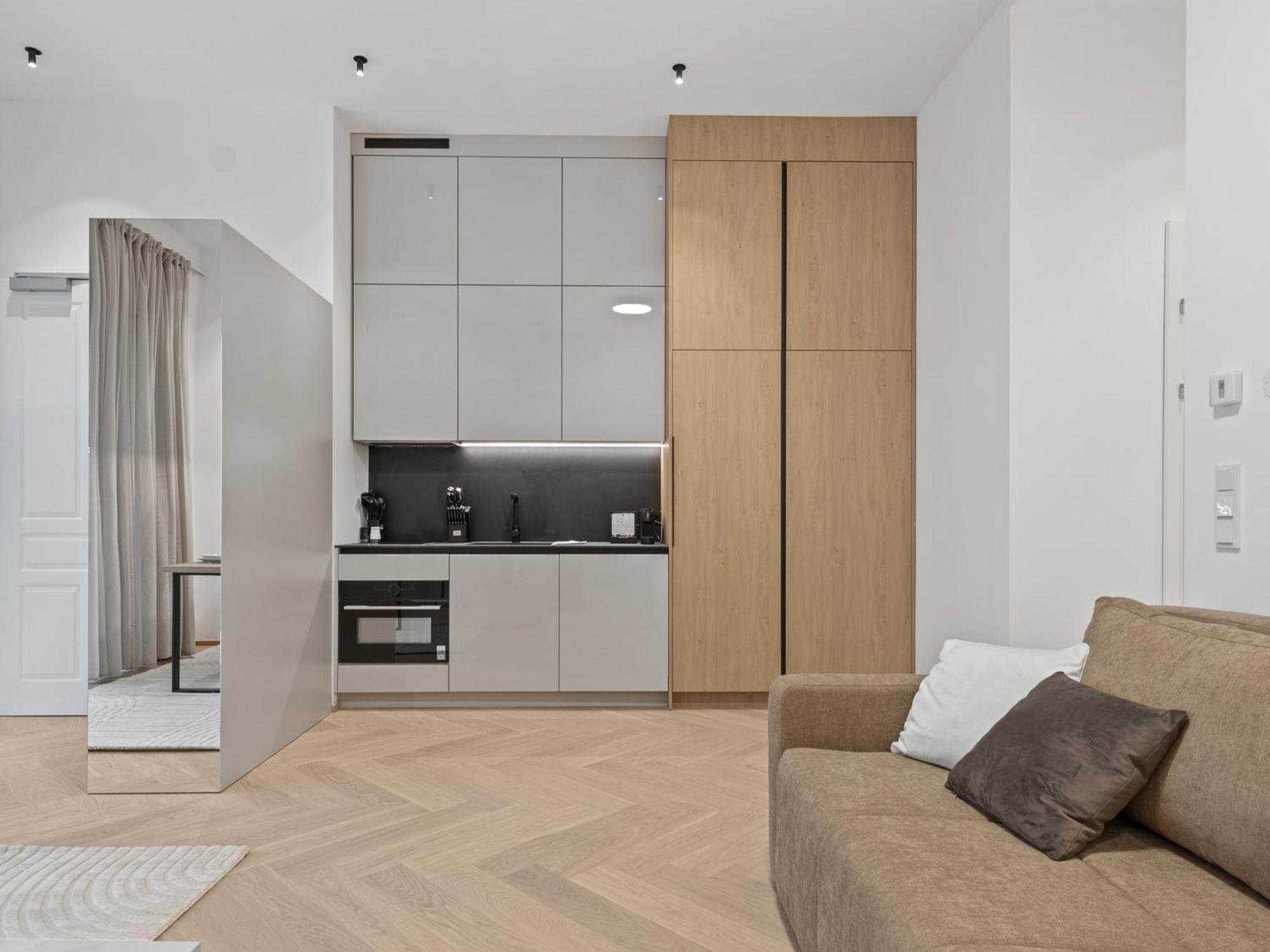 Gt7 Apartments District 9 - Managed By Sky9 Apartments Wenen Buitenkant foto